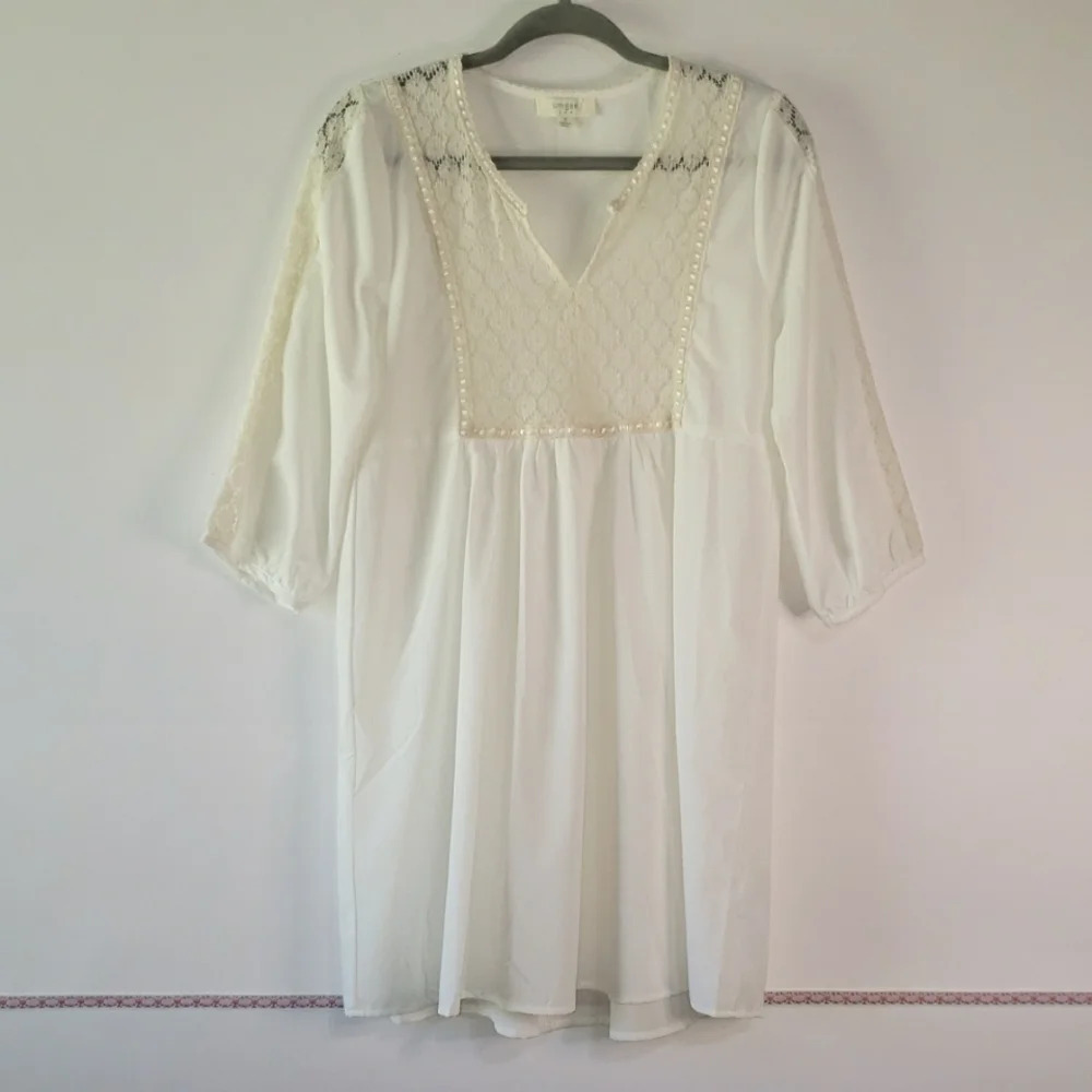 UMGEE Ivory Tunic Crochet Lace Detail 3/4 Length Sleeves Semi-Sheer Size Medium